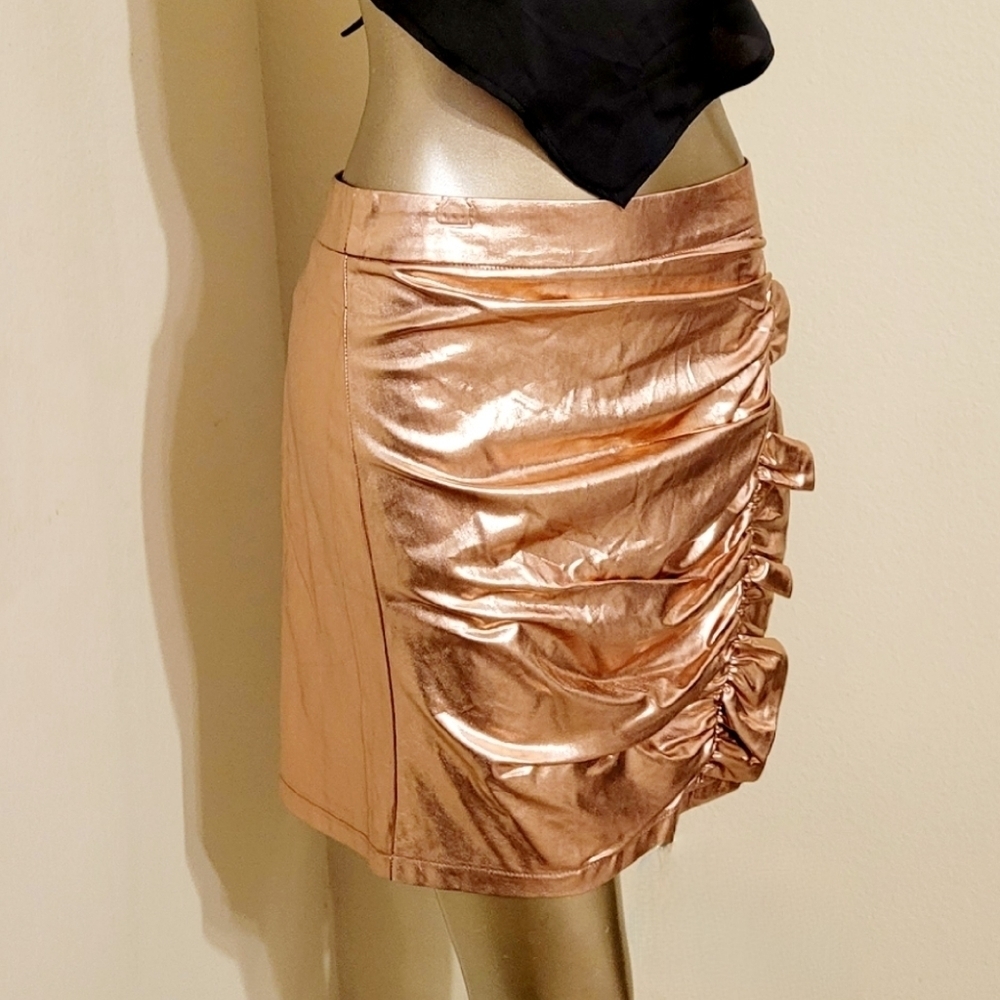 NWT ROSE GOLD METALLIC SIDE RUFFLE RUCHED MINI SKIRT - Picture 6 of 13